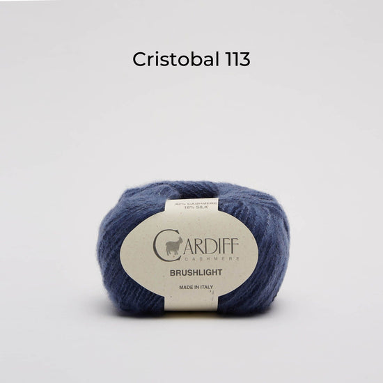 Wollknäuel Kaschmirwolle von Cardiff Brushlight, Farbe Jeansblau, Cristobal 113