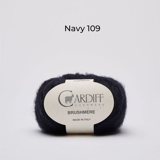 Wollknäuel Kaschmirwolle von Cardiff Brusmehre, Farbe Dunkelblau, Navy 109