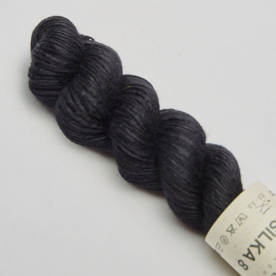 Wollstrang, Kaschmirwolle mit Seide, SILKA 8, Farbe Schwarz 15